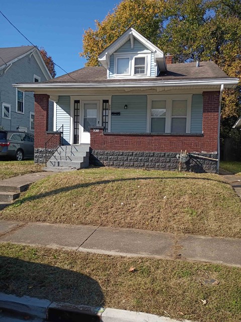 330 South 43Rd Street 3 Beds Apartment for Rent