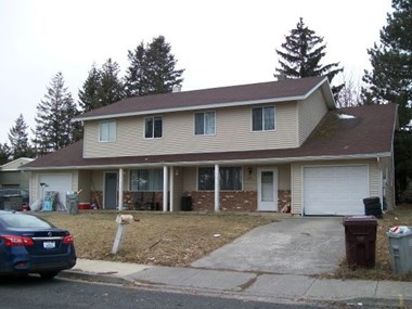 2215-2217 NW TURNER 4 Beds Apartment for Rent