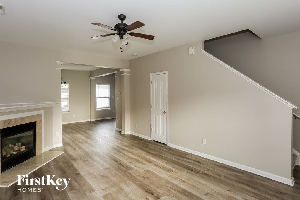 511 Galesburg Drive 3 Beds House for Rent - Photo Gallery 7