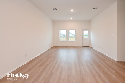 501 Maple Bend Lane 4 Beds Apartment for Rent