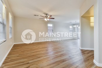 3117 E HARRISON ST 4 Beds House for Rent - Photo Gallery 4