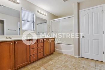 3117 E HARRISON ST 4 Beds House for Rent - Photo Gallery 10