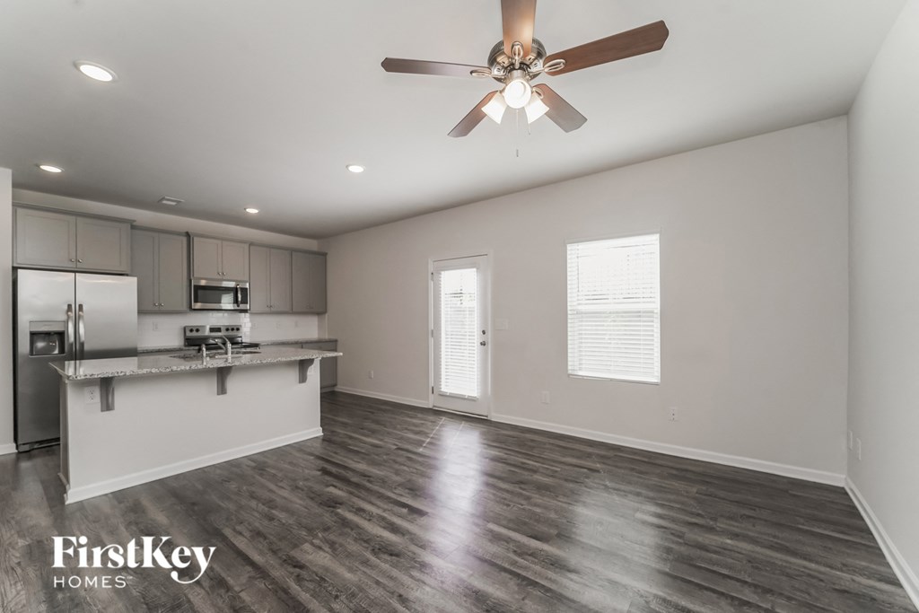 10714 Rivergate Drive 3 Beds House for Rent - Photo Gallery 4