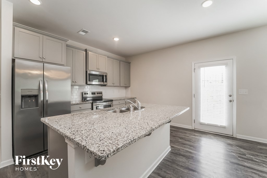 10714 Rivergate Drive 3 Beds House for Rent - Photo Gallery 5