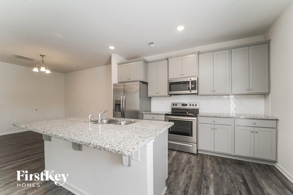 10714 Rivergate Drive 3 Beds House for Rent - Photo Gallery 6