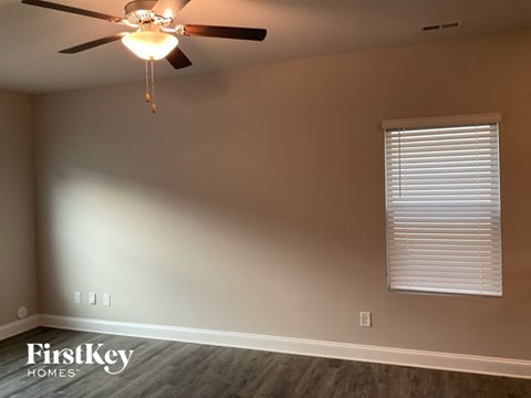 2819 Curbstone Lane 3 Beds Apartment for Rent