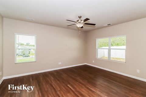 5212 Cobblestone Glen Drive 4 Beds Apartment for Rent