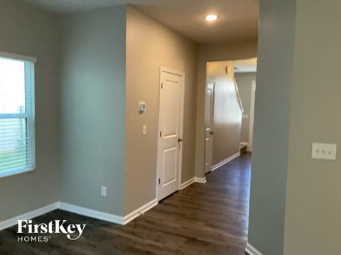 6339 Mosley Glen Drive 4 Beds Apartment for Rent