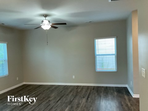 6340 Mosley Glen Drive 4 Beds Apartment for Rent