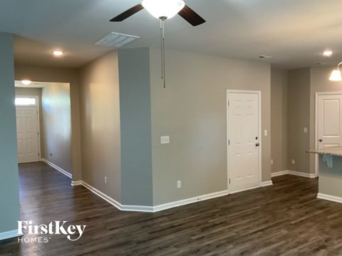 6340 Mosley Glen Drive 4 Beds Apartment for Rent
