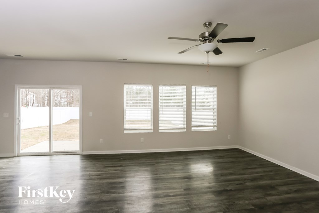 8204 Williams Farm Drive 4 Beds House for Rent - Photo Gallery 5