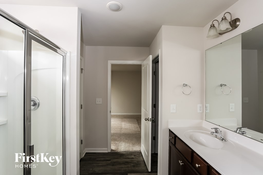 8204 Williams Farm Drive 4 Beds House for Rent - Photo Gallery 9