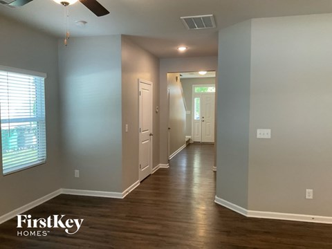 9636 Hamel Street 3 Beds Apartment for Rent