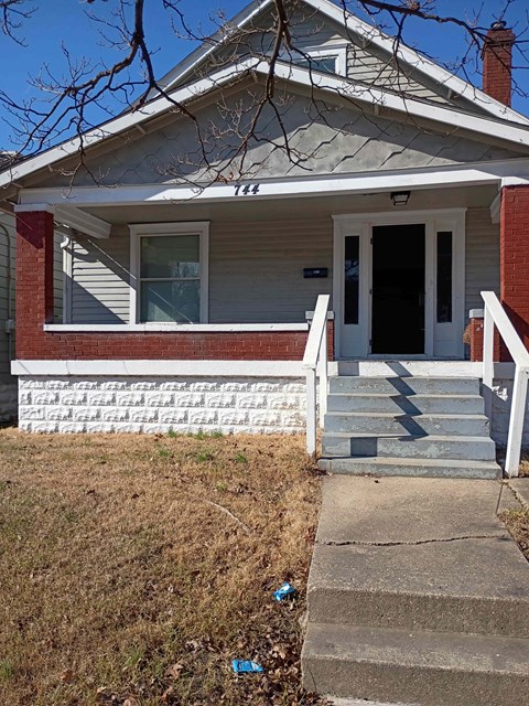 744 South 35Th Street 4 Beds Apartment for Rent