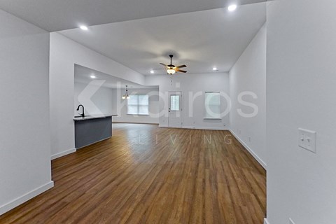 142 Hughes Dr 3 Beds Apartment for Rent