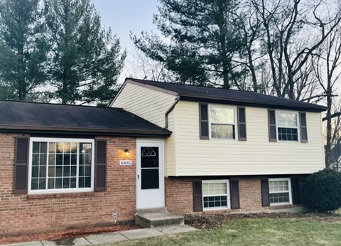 6481 Southgate Pl 3 Beds Apartment for Rent