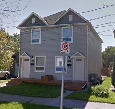 721 723 Lafleche Street 2 Beds Apartment for Rent