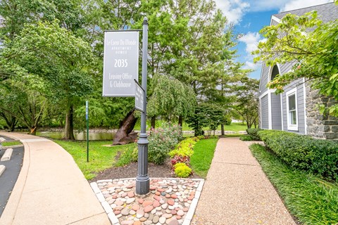 the preserve at ballantyne commons community sign in front of a house