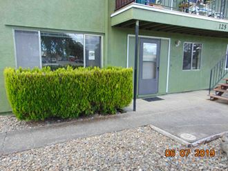 125 Manzanita St. (1-4) 2 Beds Apartment for Rent