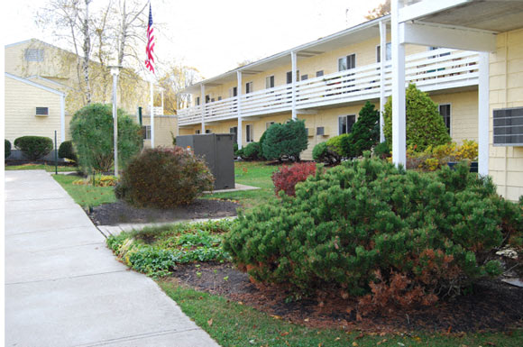 Self Storage Units At Anchor Self Storage Of Narragansett Narragansett Ri 02882 Usstoragesearch