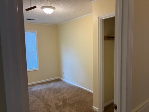 347 BROAD RIVER BLVD - 1 PET ALLOWED 2 Beds Apartment for Rent