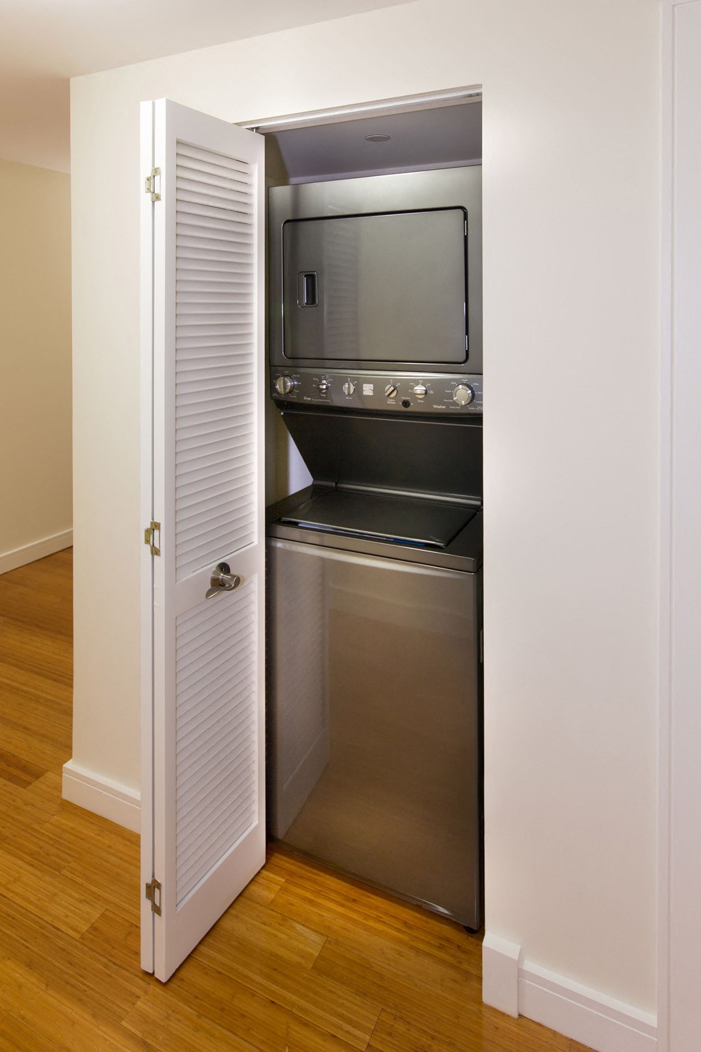 Washers/Dryers Available at Marion Square, Massachusetts