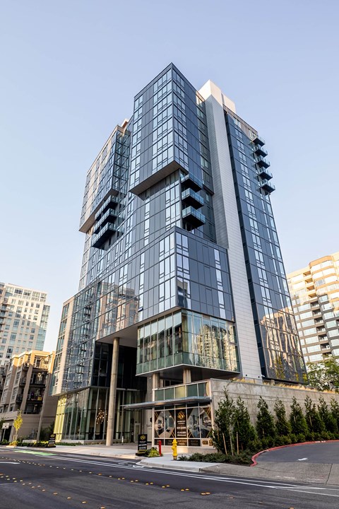 888 Bellevue Apartments