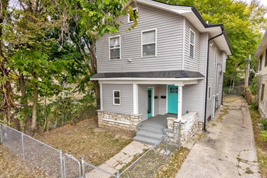 1116 East 45Th Street 2 Beds Apartment for Rent