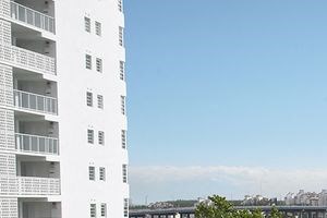 900 West Avenue Studio-3 Beds Apartment for Rent - Photo Gallery 2