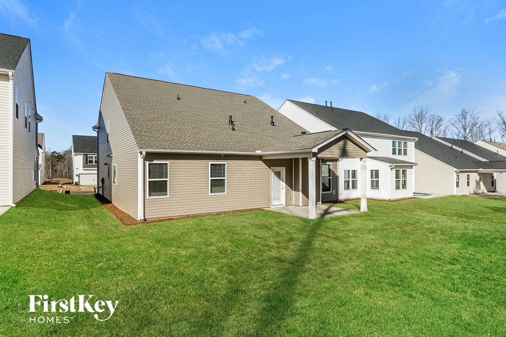 562 Hillpark Lane 4 Beds House for Rent - Photo Gallery 15