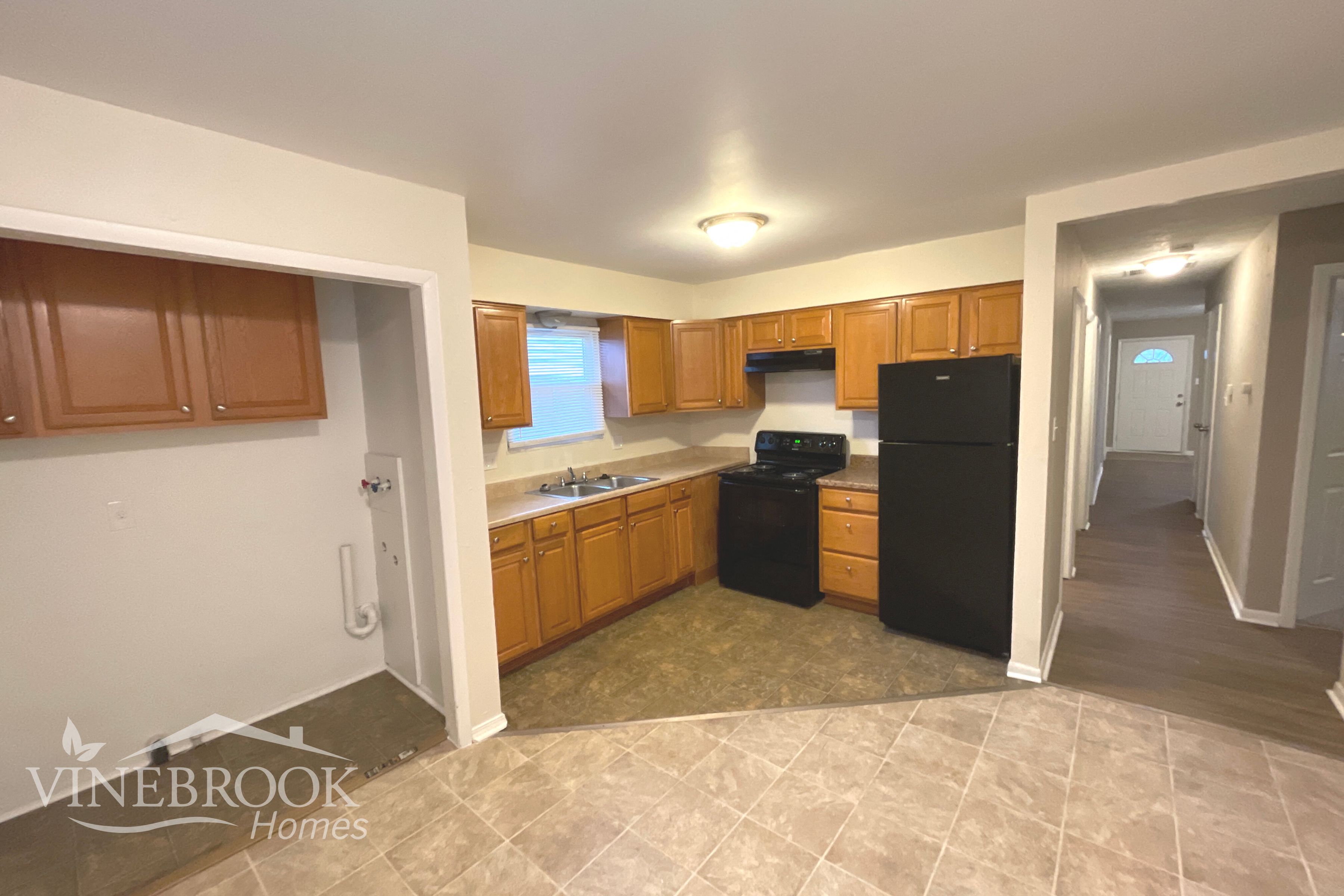 2835 N Baltimore Ave