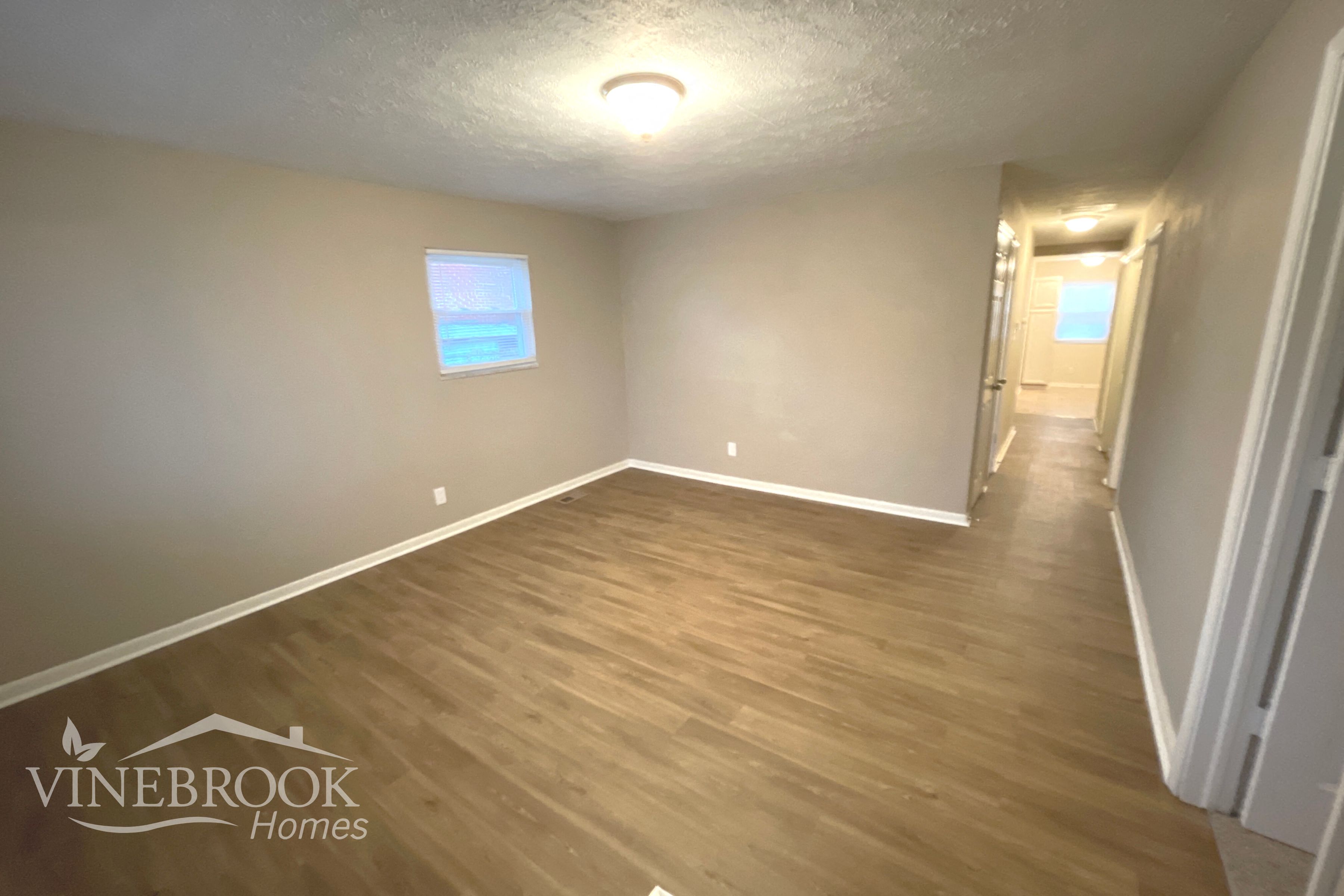 2835 N Baltimore Ave