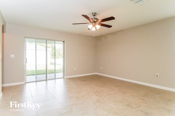 207 Southern Breeze Loop 4 Beds House for Rent - Photo Gallery 3