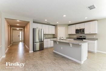 249 Southern Breeze Loop 4 Beds House for Rent - Photo Gallery 6