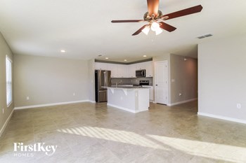 341 South Haven Ct 3 Beds House for Rent - Photo Gallery 4