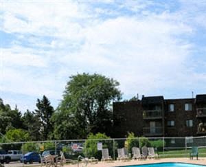 Willow Lake Apartments 21w547 North Avenue Lombard Il