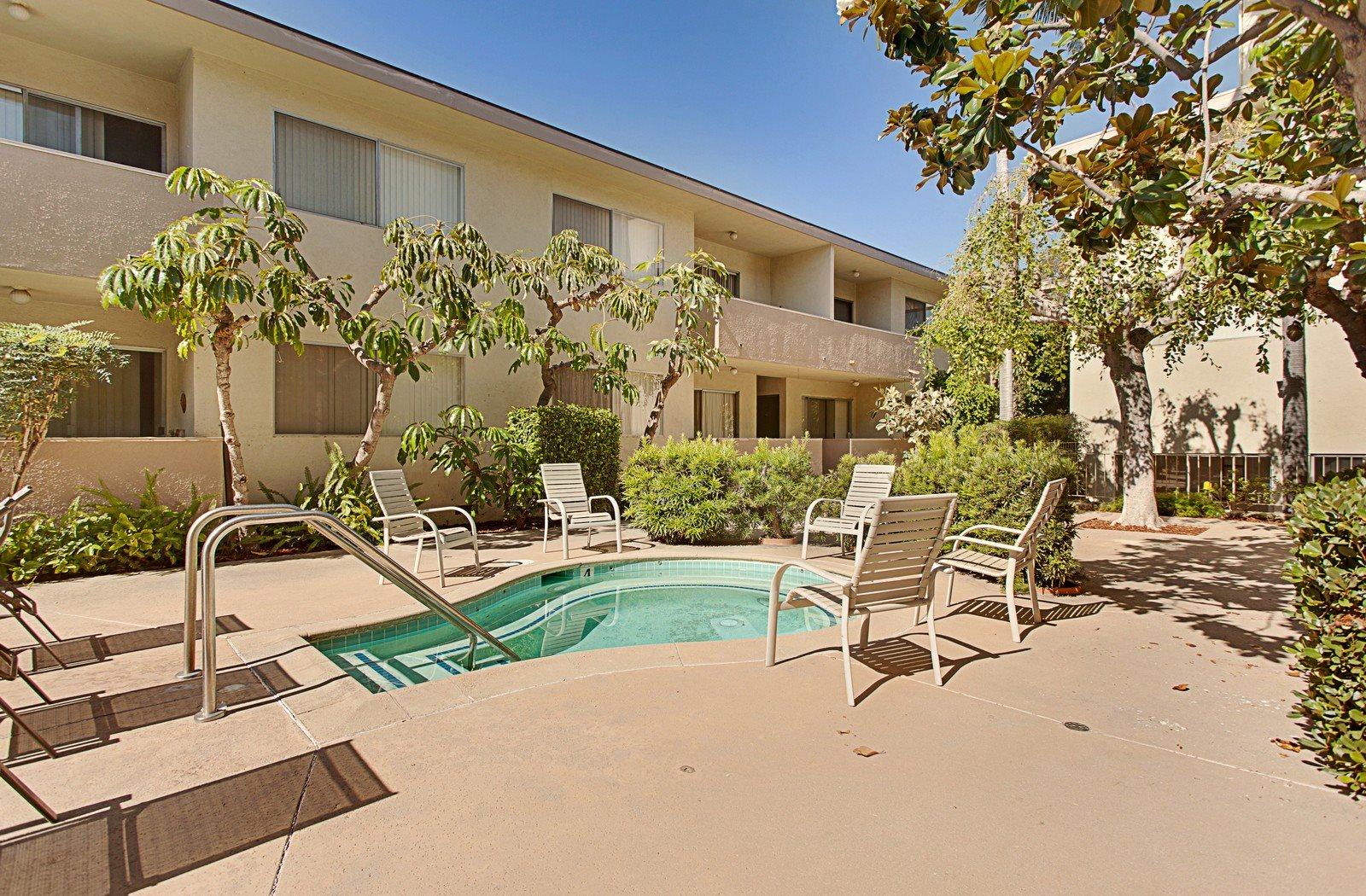 Apartments in Encino Los Angeles CA 5320 Newcastle Ave Crown