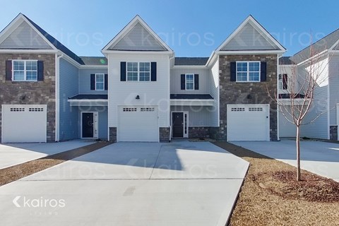 3712 Oak Leaf Way Ste B 3 Beds Apartment for Rent