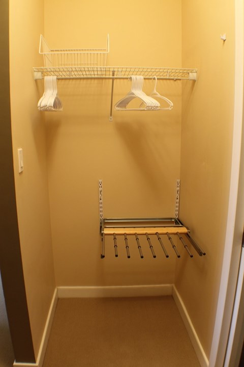 102 100 Denholm Gate 1 Apartment for Rent