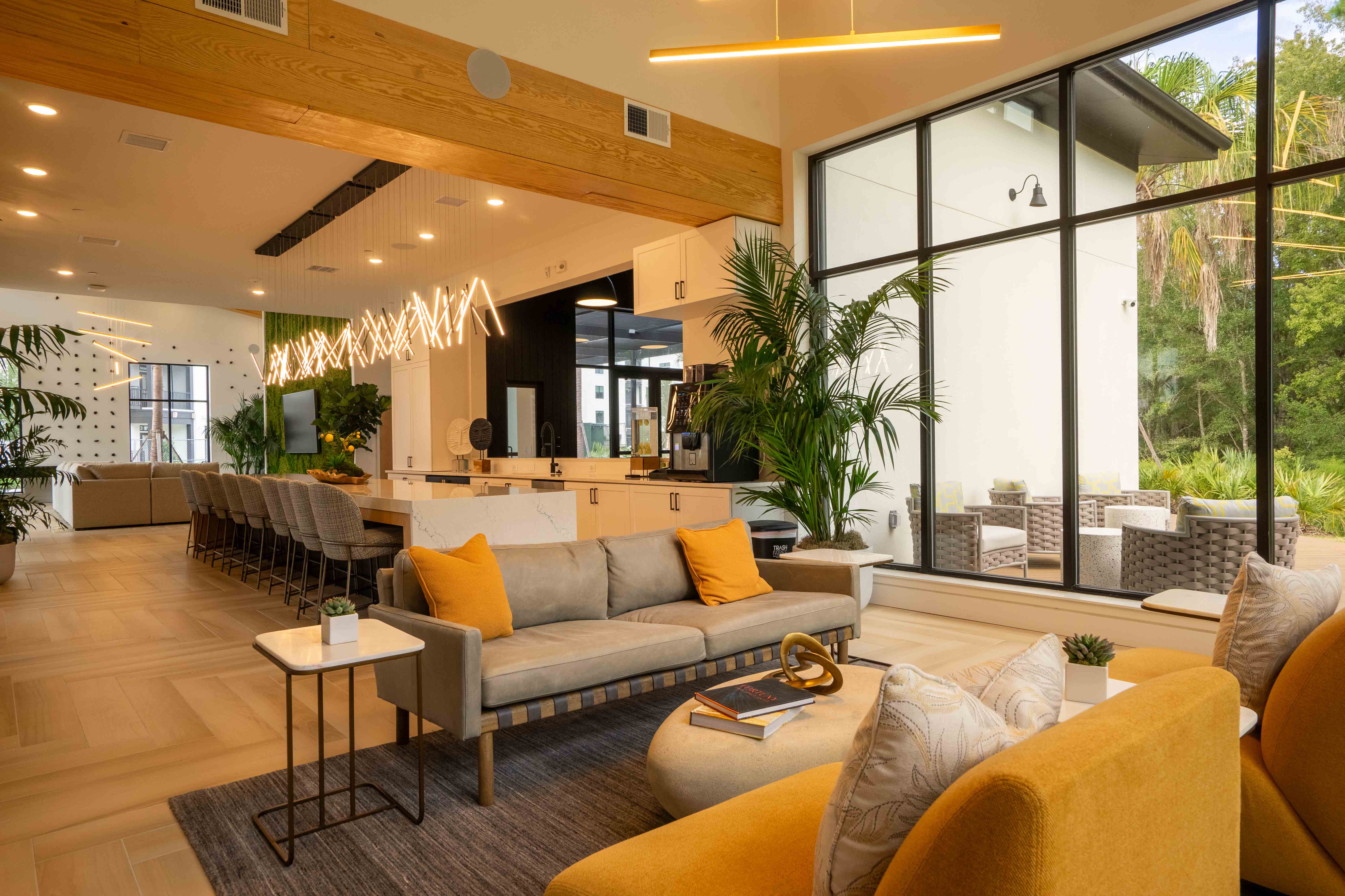 Entertainment Lounge