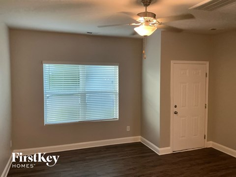5509 COBBLESTONE GLEN DRIVE 3 Beds Apartment for Rent