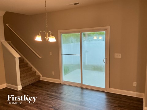 5509 COBBLESTONE GLEN DRIVE 3 Beds Apartment for Rent