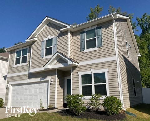 5517 COBBLESTONE GLEN DRIVE 3 Beds Apartment for Rent