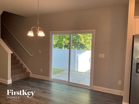 5517 COBBLESTONE GLEN DRIVE 3 Beds Apartment for Rent