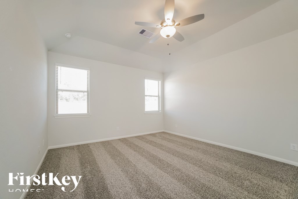 11021 Patriot Court 4 Beds House for Rent - Photo Gallery 8