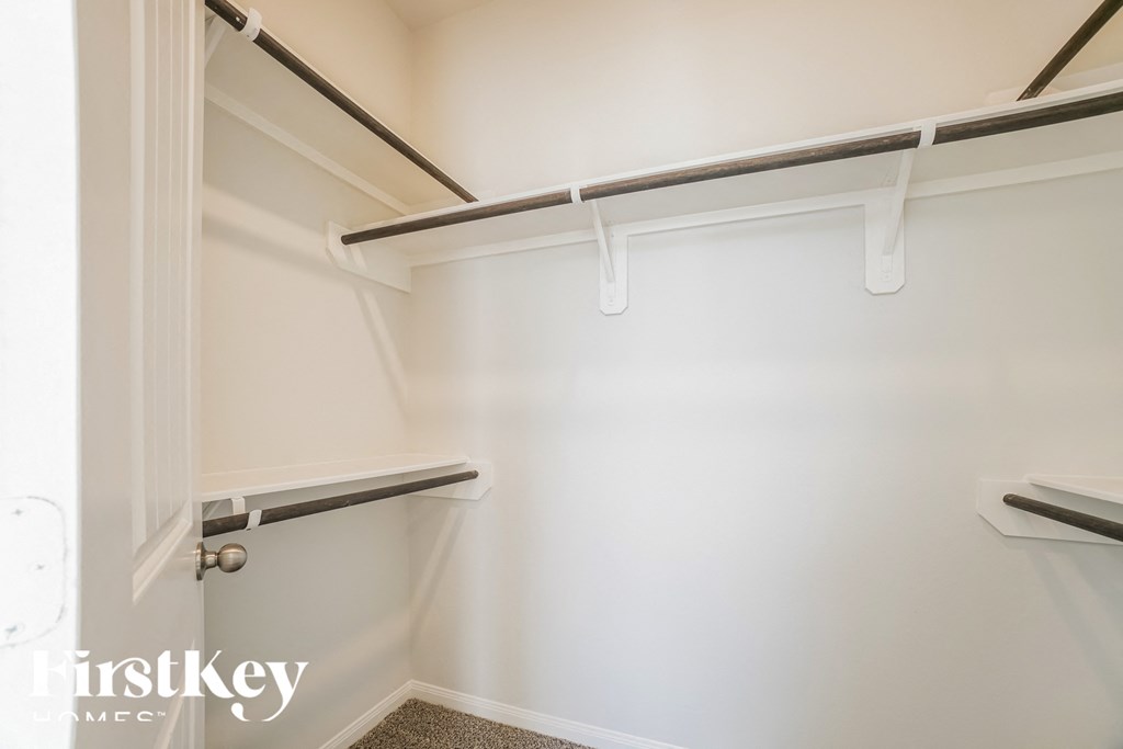 11021 Patriot Court 4 Beds House for Rent - Photo Gallery 12