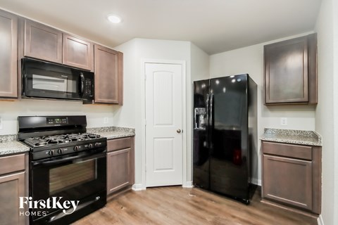 25582 Roy Rogers Road 4 Beds Apartment for Rent