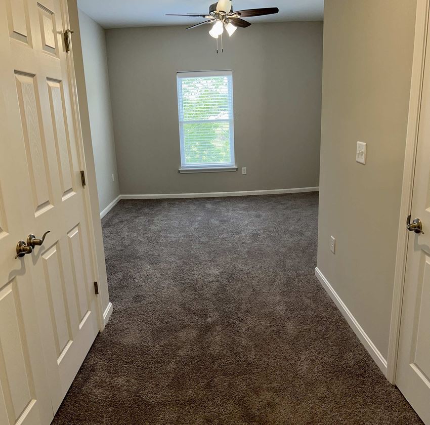 Cardinal Ridge Apartments, 1350 Evergreen Way, Simpsonville, KY RentCafe