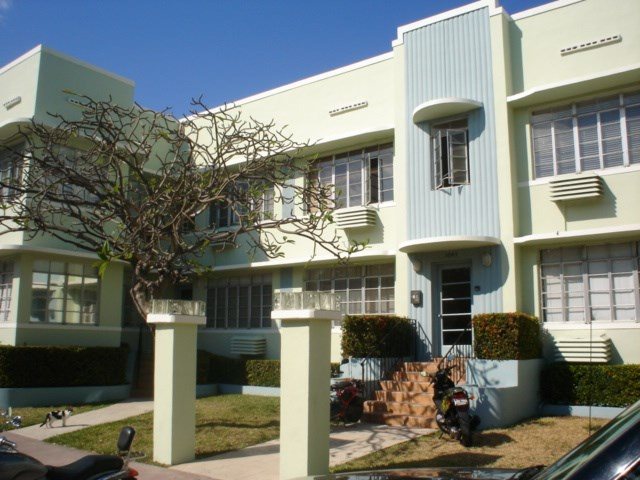 Majestic Apartments
