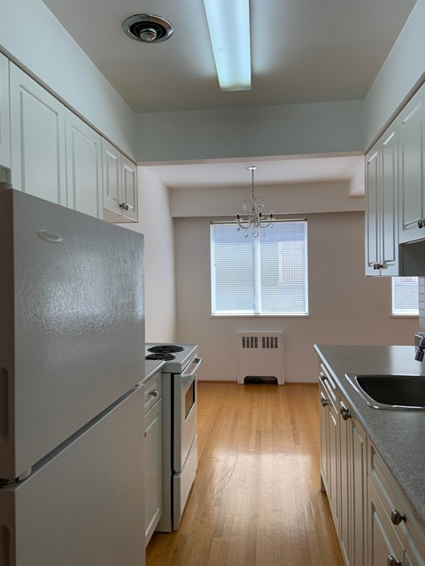 1615 Vine Street Studio-3 Beds Apartment for Rent - Photo Gallery 6